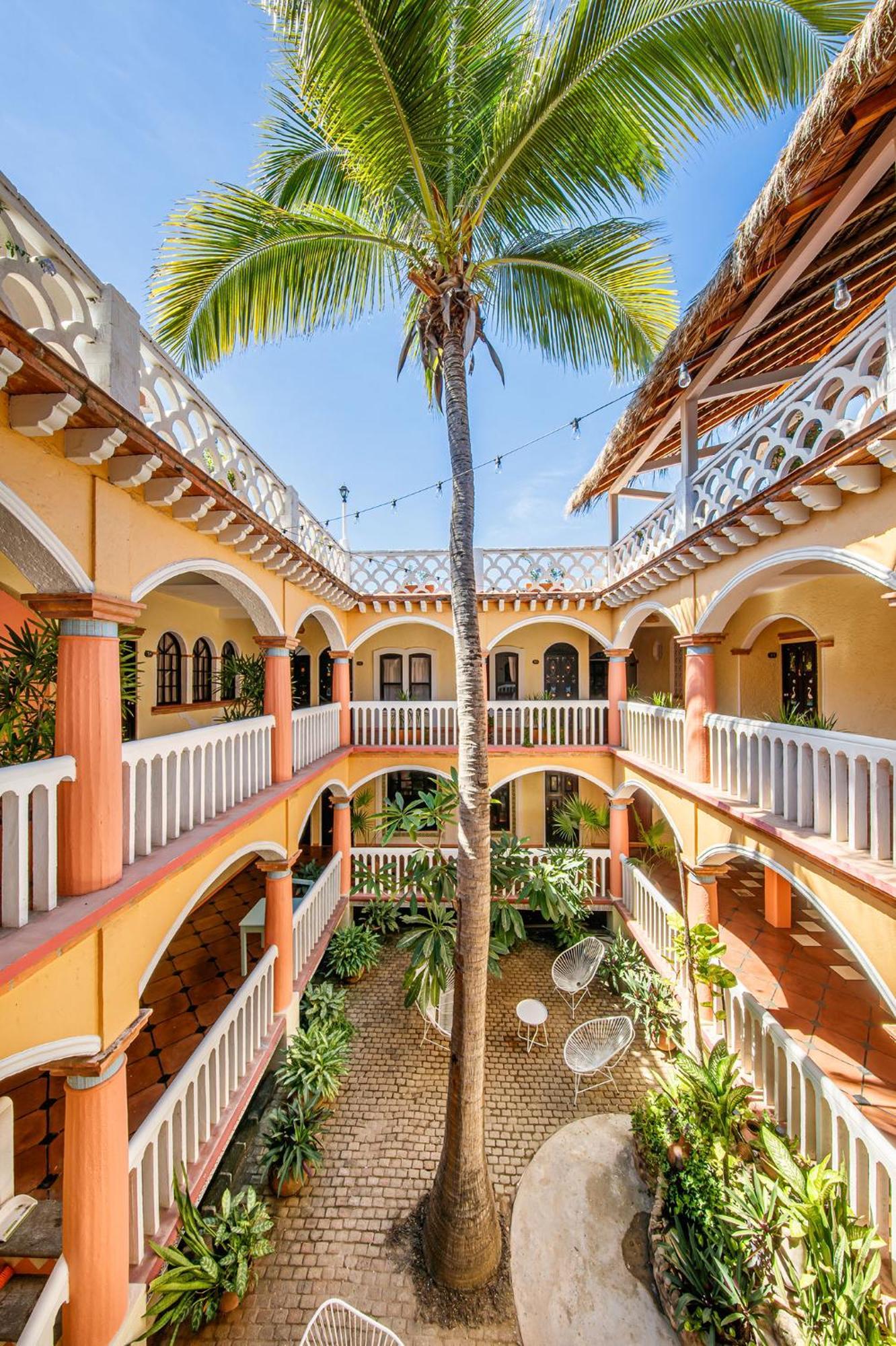 Hotel Flor De Maria Puerto Escondido  Exterior photo